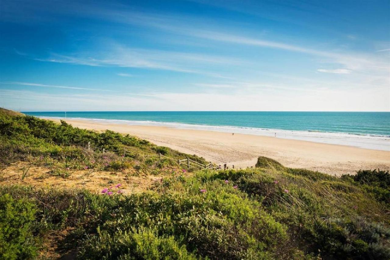 Appartamento En la zona más tranquila del Novo Sancti Petri Chiclana de la Frontera Esterno foto